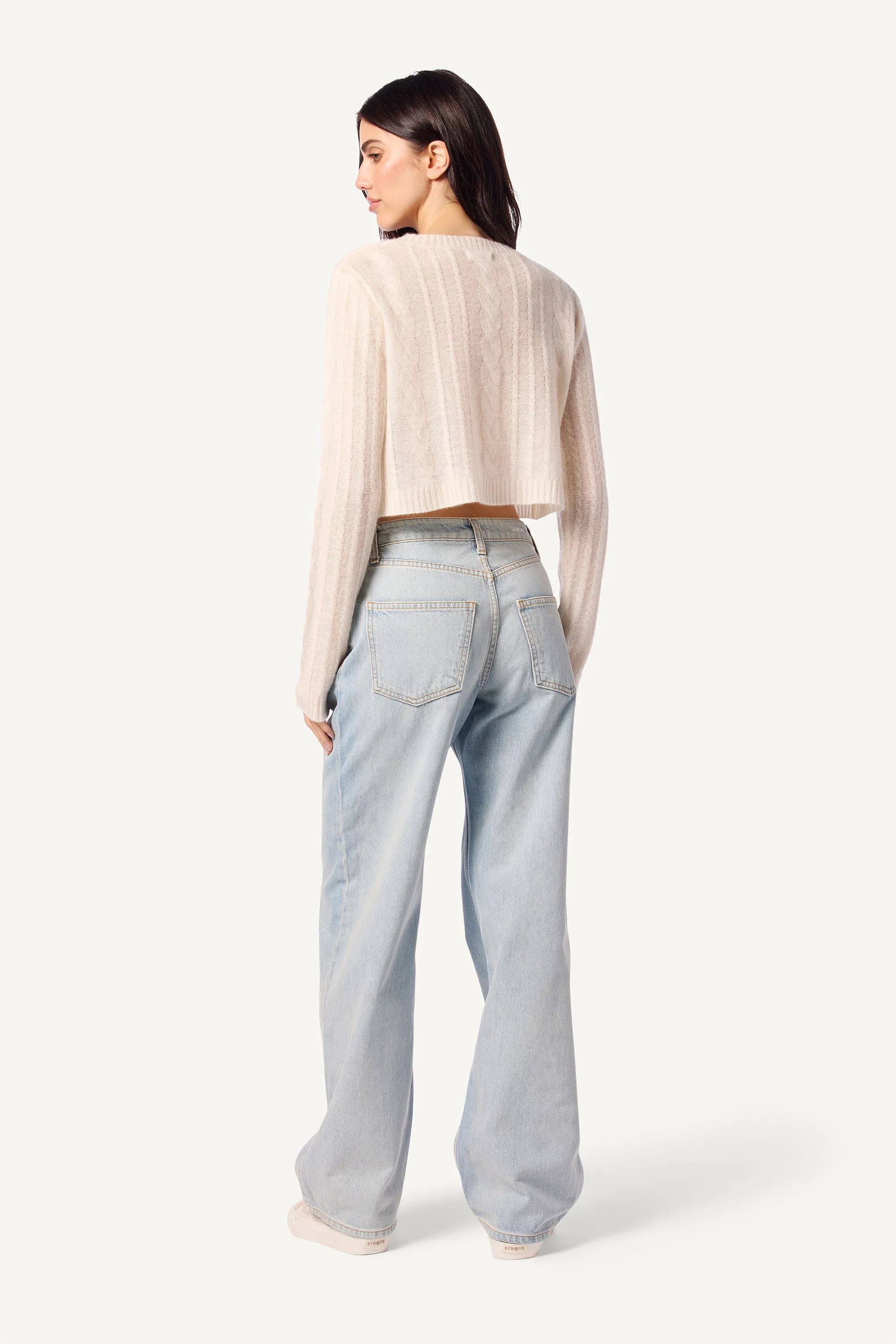 AVI CROPPED CASHMERE V-NECK SHEER CABLE | GARDENIA