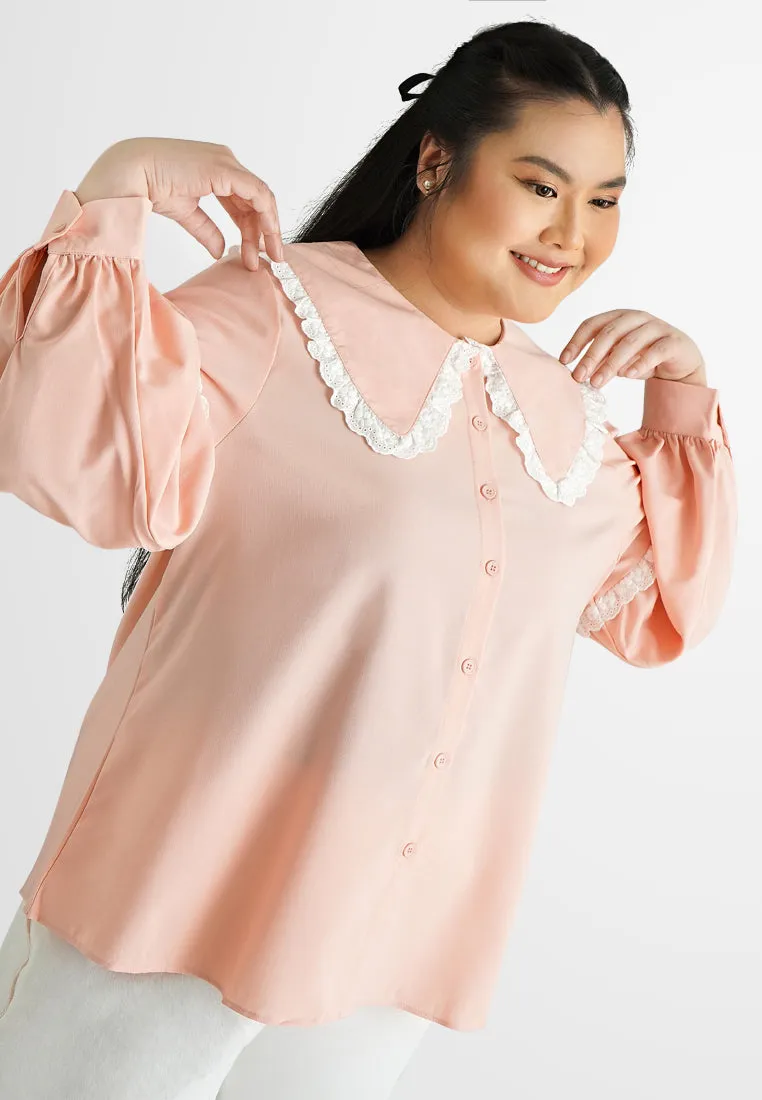 Ayla Bib Collar Dolly Button Top